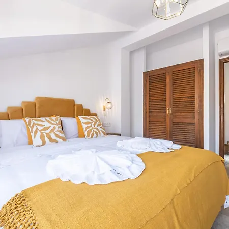 Privatunterkunft Sunrise Campello - Alameda *